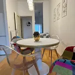 Apartment Chill & Enjoy *
